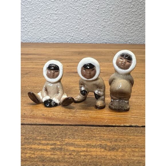 Set of 3 Hagen Renaker Inuit Eskimo Miniatures Figurines Vintage 1986 - Picture 1 of 7